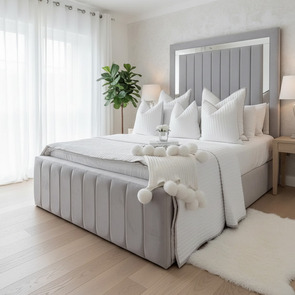 Panel Mirror Footboard Bed