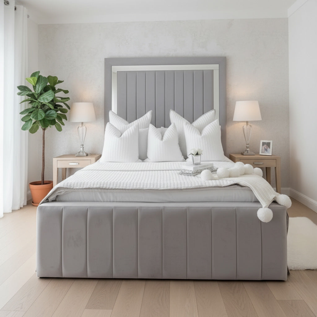 Panel Mirror Footboard Bed