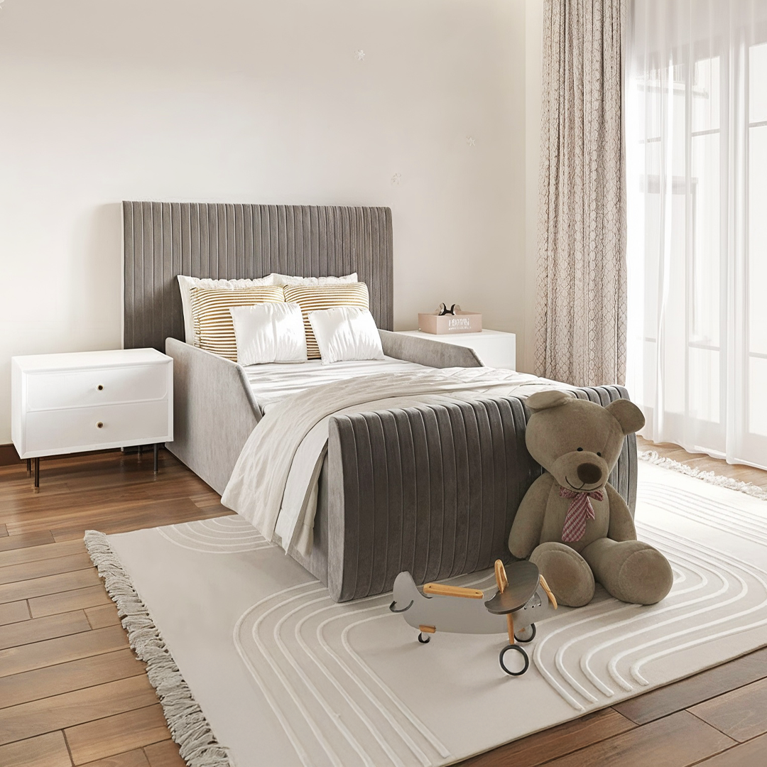 Close Panel Toddler Bed