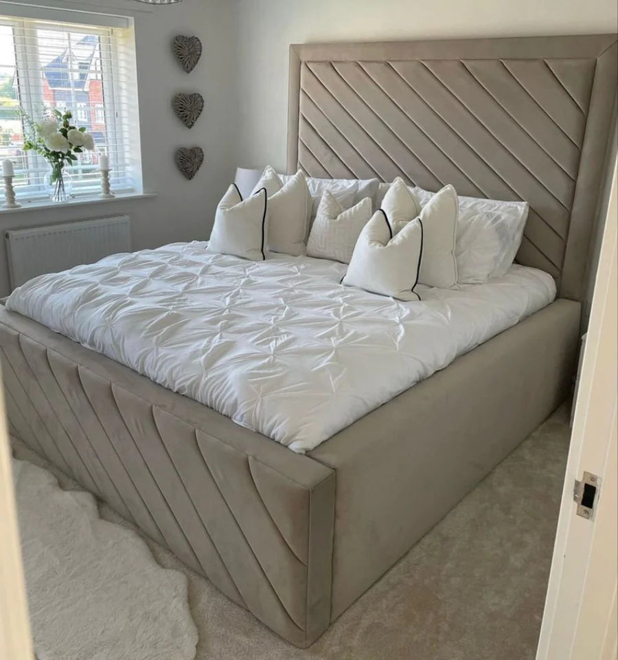 Lynza border Bed