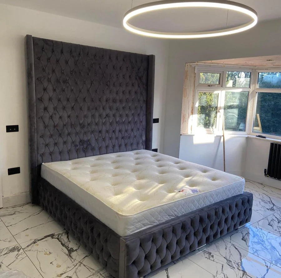 Luxury Chesterfield Wing Bed