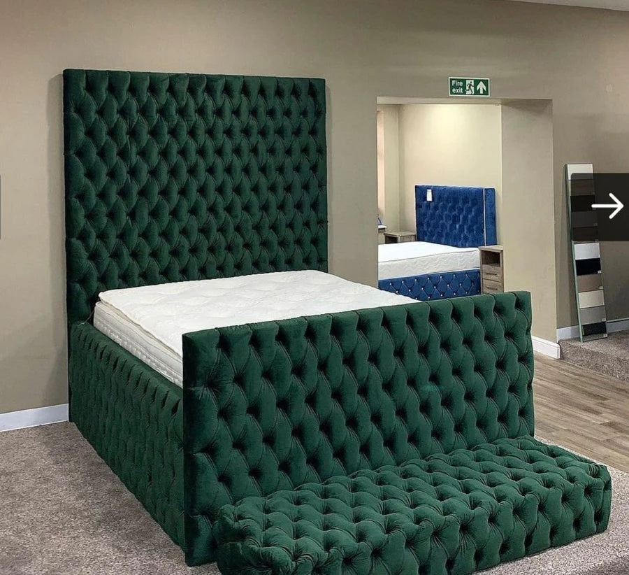 Chesterfield Bed