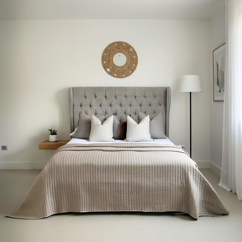 Lynton Chesterfield Bed