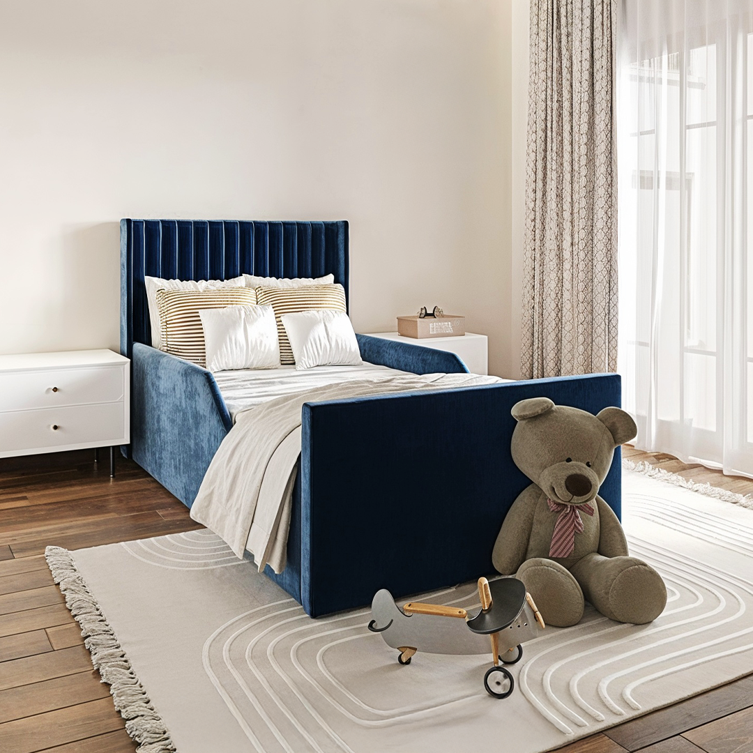 Lynx Piping Toddler Bed