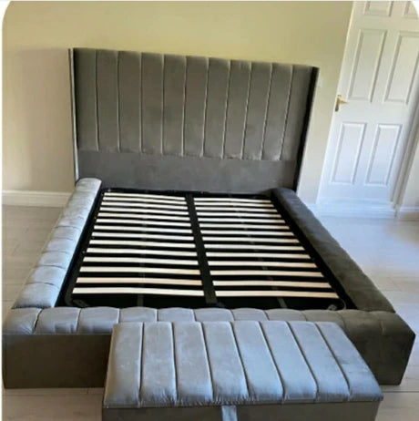 Windermere Panal Wing Ambassdor Bed