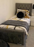 Princess Bumper Border Chesterfield Bed