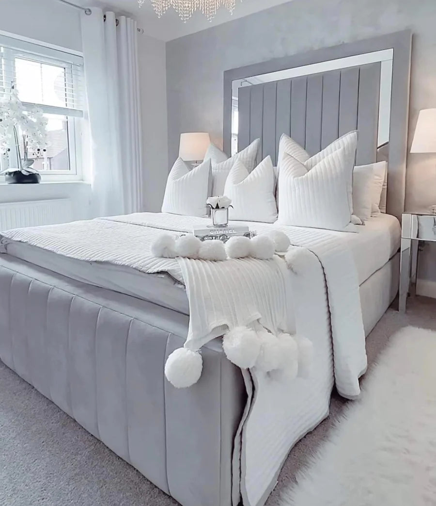 Panel Mirror Footboard Bed