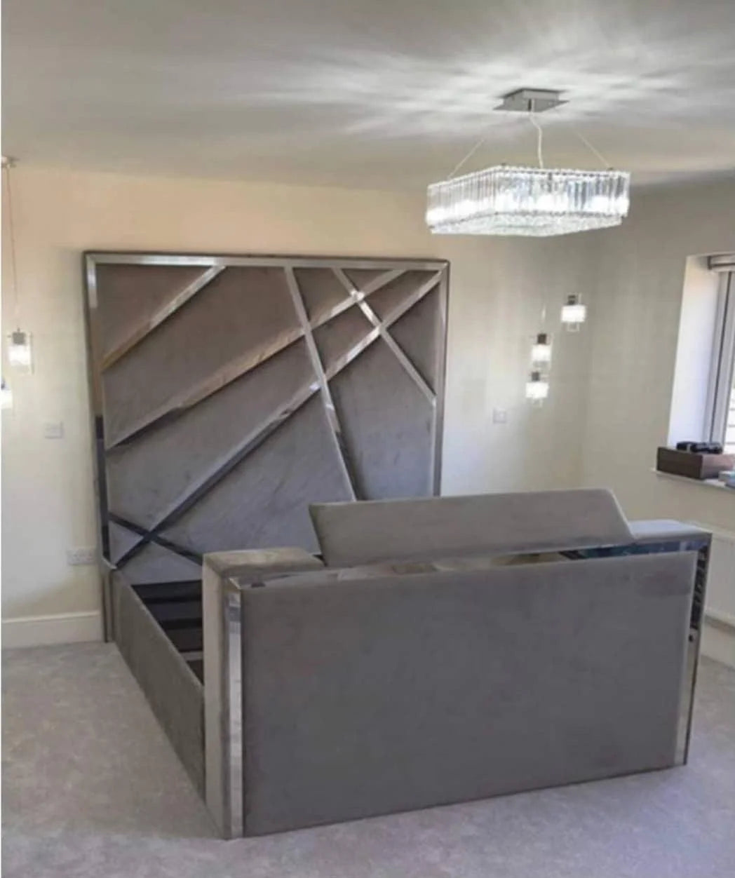 Simon TV Bed