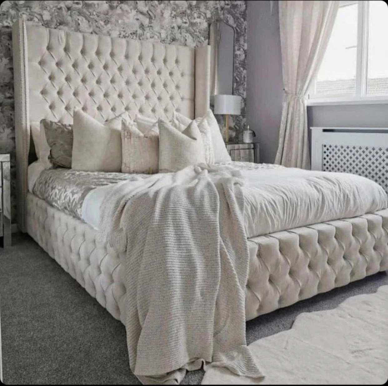 Richmond Bed