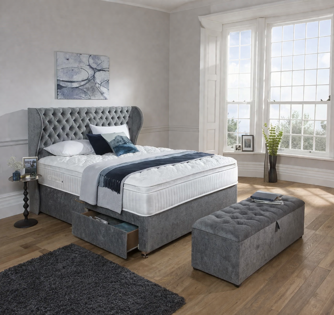 Lifton Chesterfield Bed