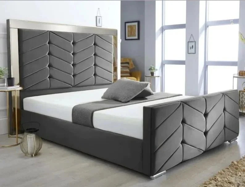 Tower Mirror Bed