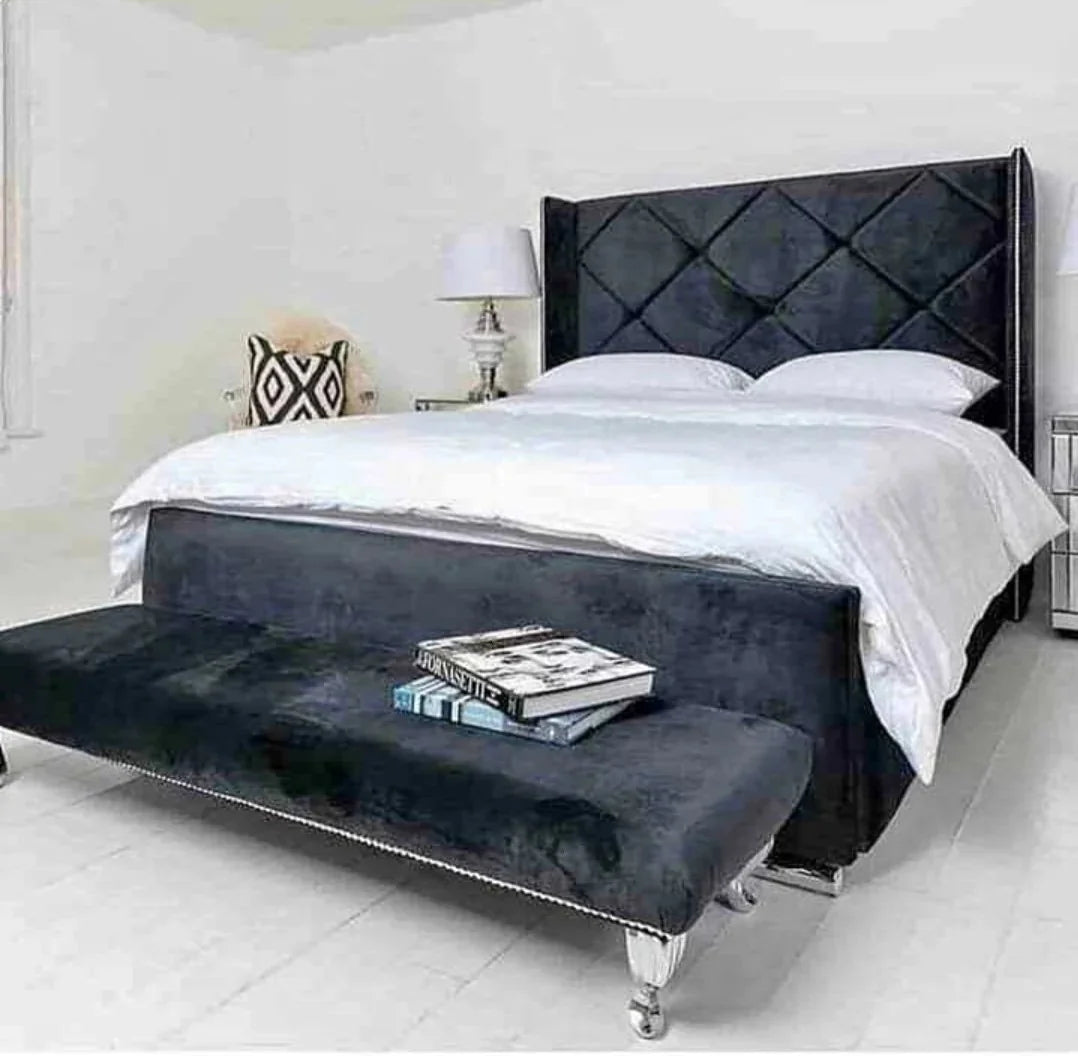 Cambridge Wing Bed