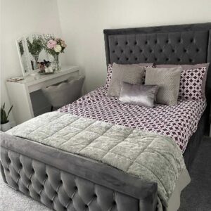 Princess Bumper Border Chesterfield Buttoned Bed Frame
