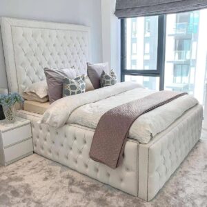Border Upholstery bed
